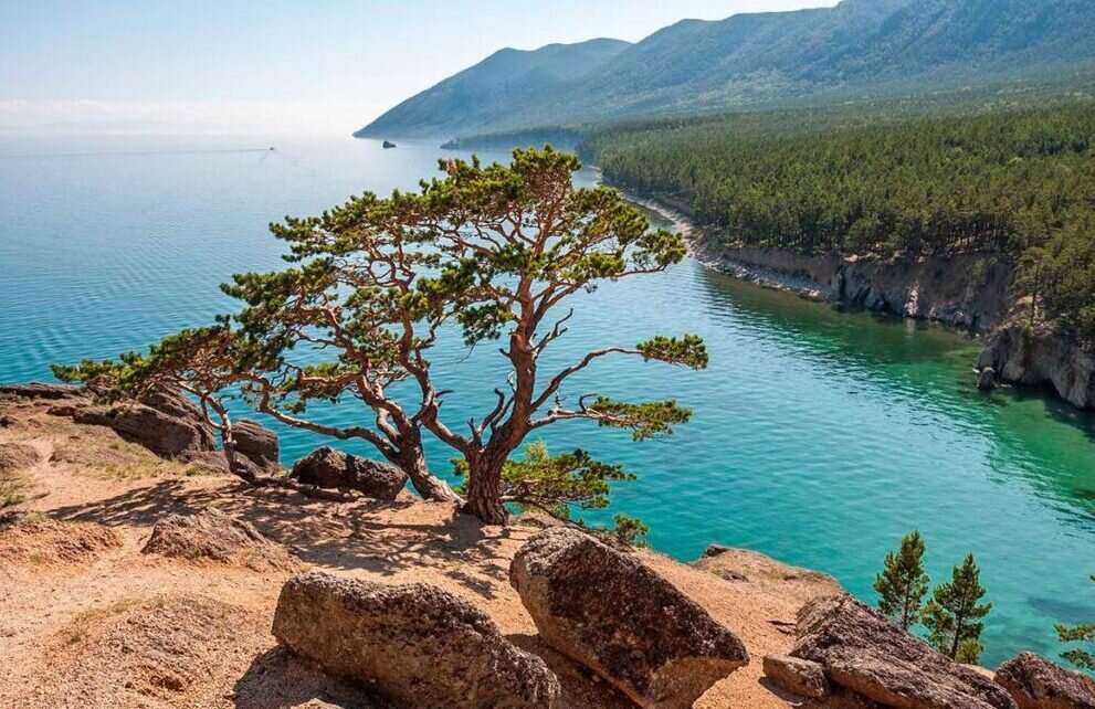 Россия: озеро Байкал. Фото из Гугл картинки