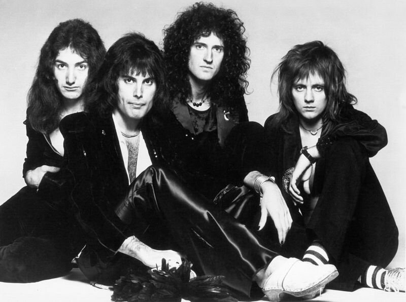 Одна из первых фотографий Queen