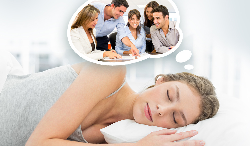 Всех героев своих снов мы где-то когда-то видели наяву. 