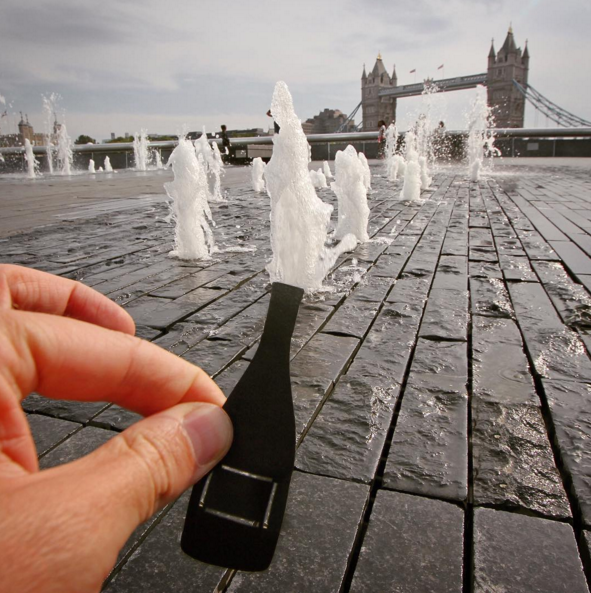 Шампанское и Тауэрский мост.