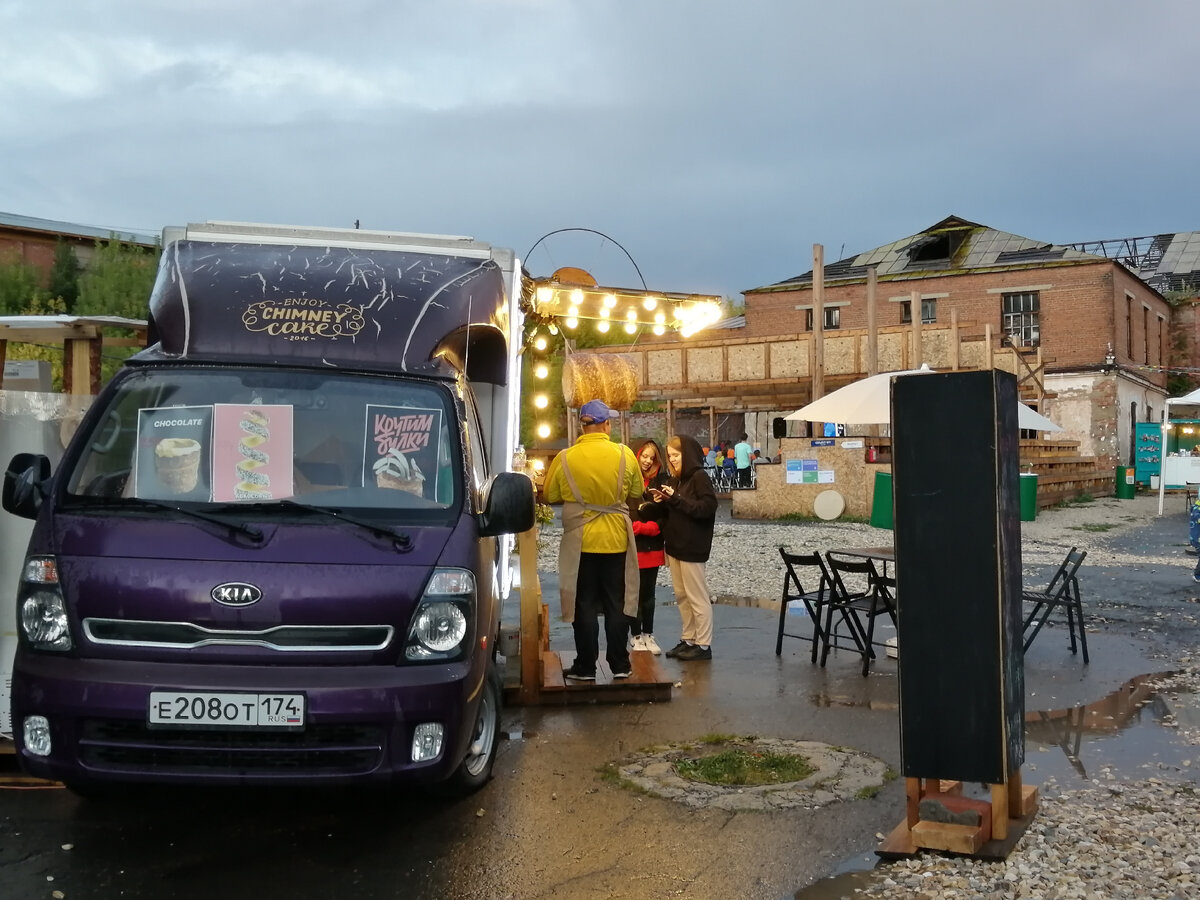 Новое летнее пространство Завода в Сысерти. Фото автора