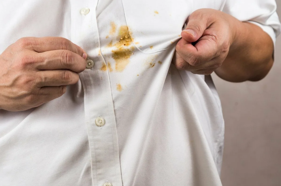 Пятна на рубашке