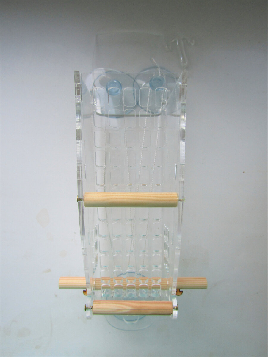 Акриловая кормушка для арахиса