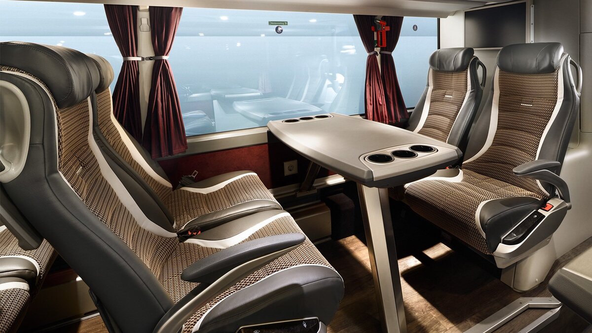 Setra s431 DT салон