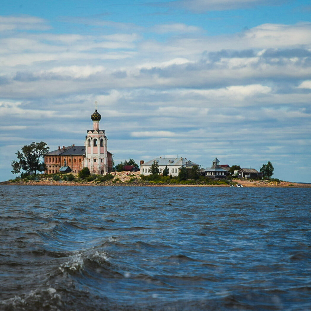 Спасо каменный монастырь фото