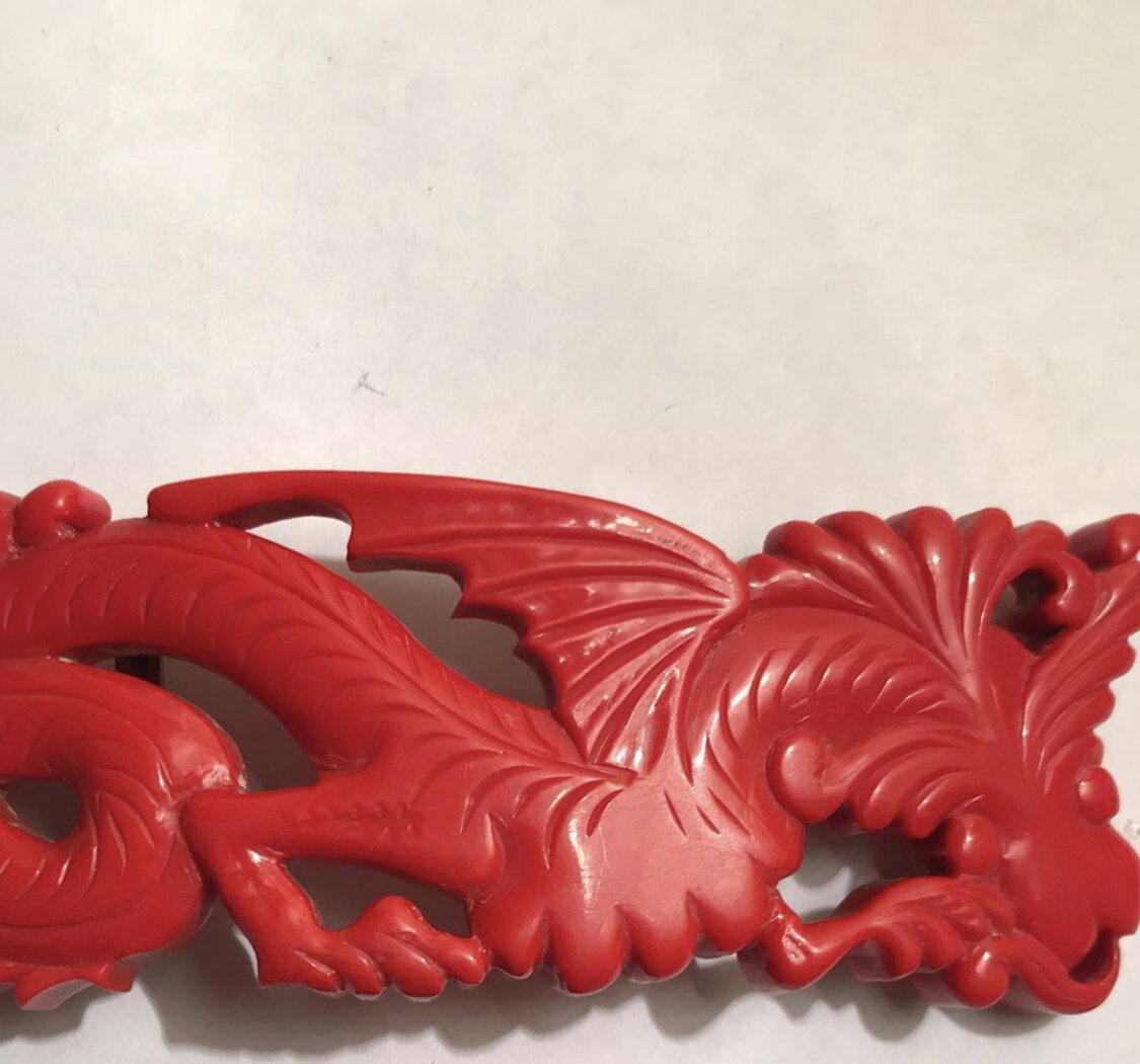 Пряжка бакелит 1930 годы Бельгия (наличие  в  шоу  руме Москва )