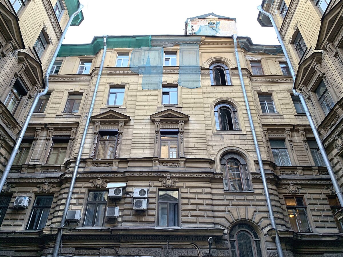 дом карлсона в санкт петербурге на фонтанке