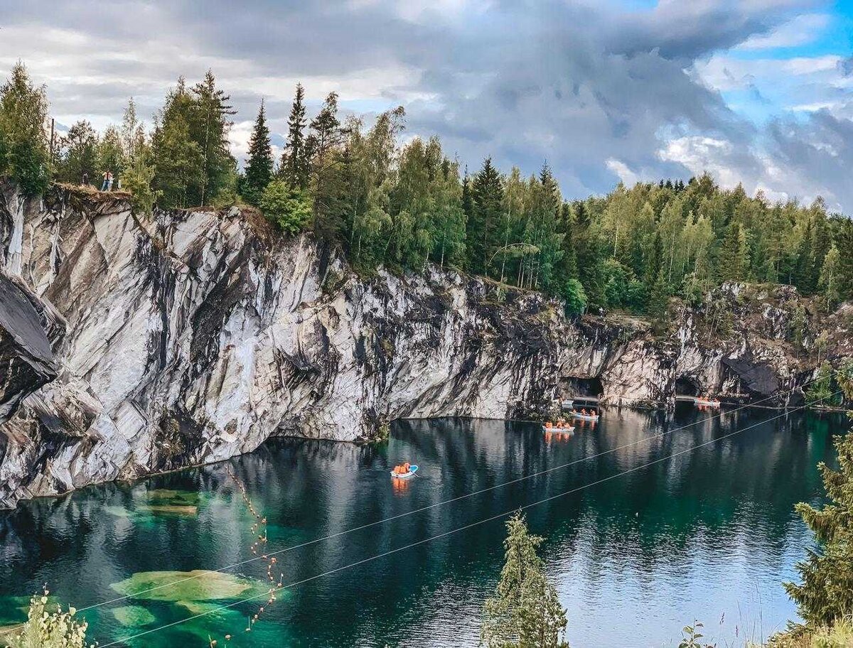 Рускеала горный парк фото лето