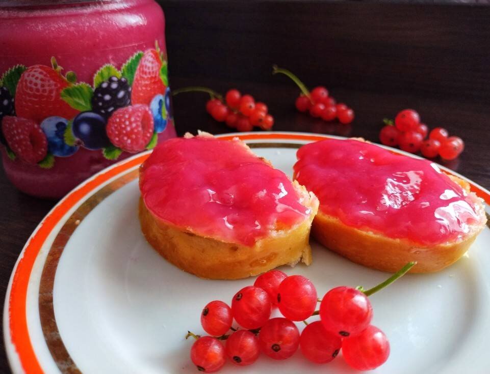 Пирог с красной смородиной и кремом из рикотты кухня наизнанку