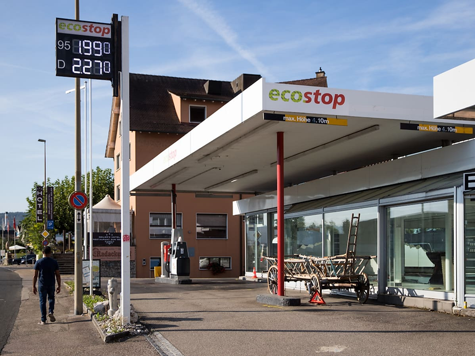 Цены на топливо снизились из-за подъёма воды в Рейне // Keystone