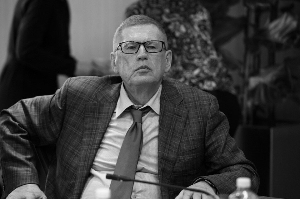     Владимир Николаевич Сунгоркин Михаил ФРОЛОВ
