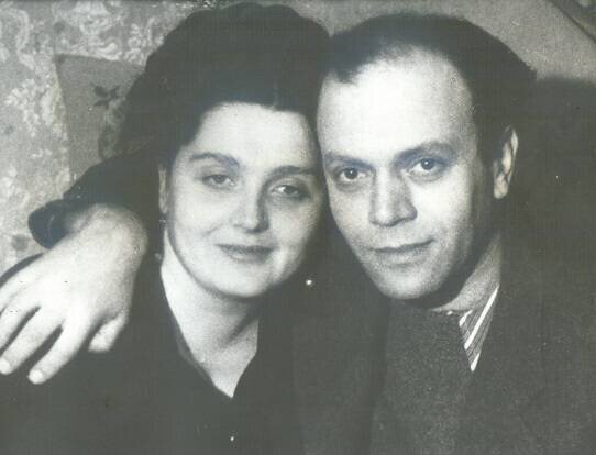 Давид Самойлов с первой женой Ольгой Фогельсон. 1950-е гг. Из открытых источников