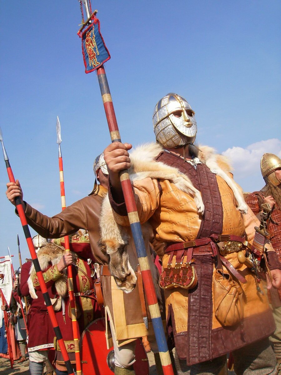 Большая армия большие проблемыю