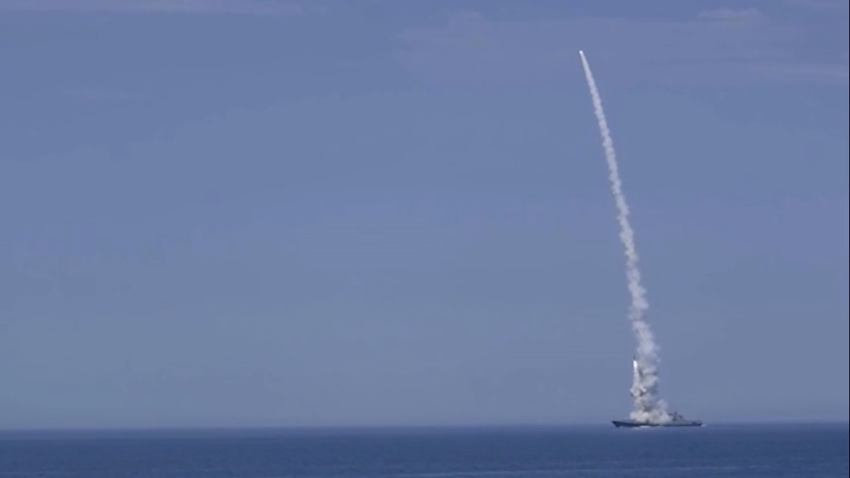 Пуск ракет из черноморской акватории