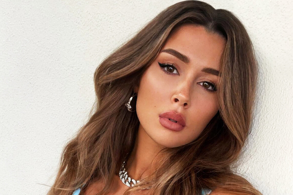     «Критический вес для меня»: Анна Заворотнюк показала, как выглядела после похудения до 49 кг