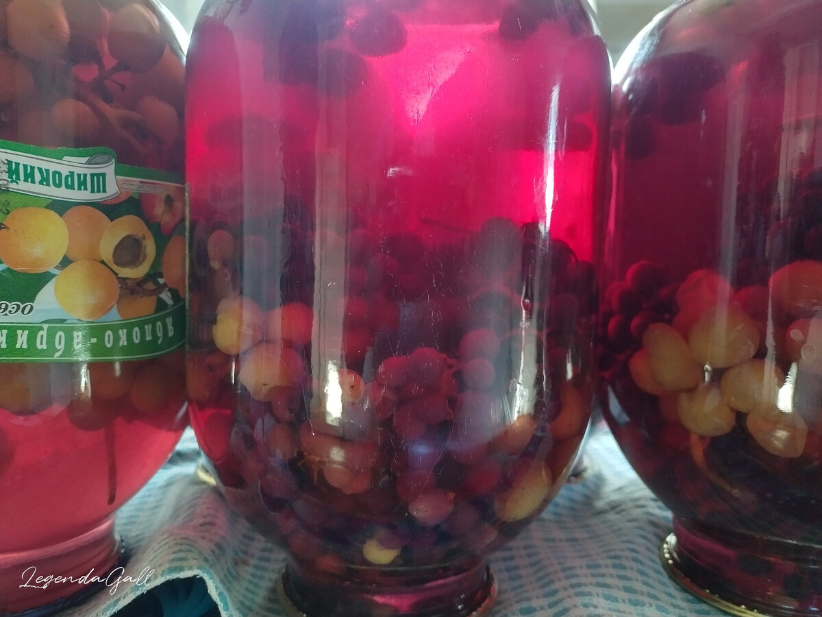 На просвет особенно красиво смотрится