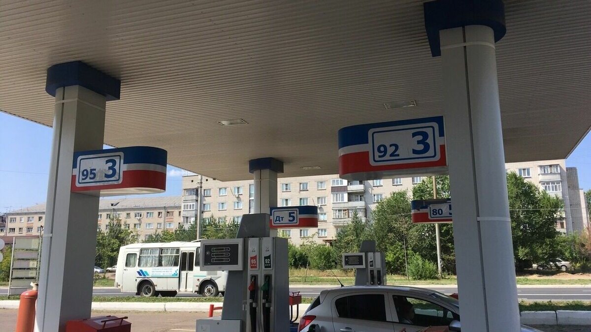     В Татарстане за неделю в цене выросла только одна марка топлива — дизельное. Об этом говорится в исследовании Татарстанстата за период с 7 по 14 ноября.