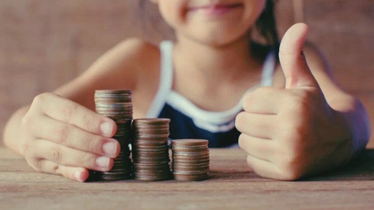 Доплату к пенсии в 2400, 4814 или 7220 рублей имеют право получить ...