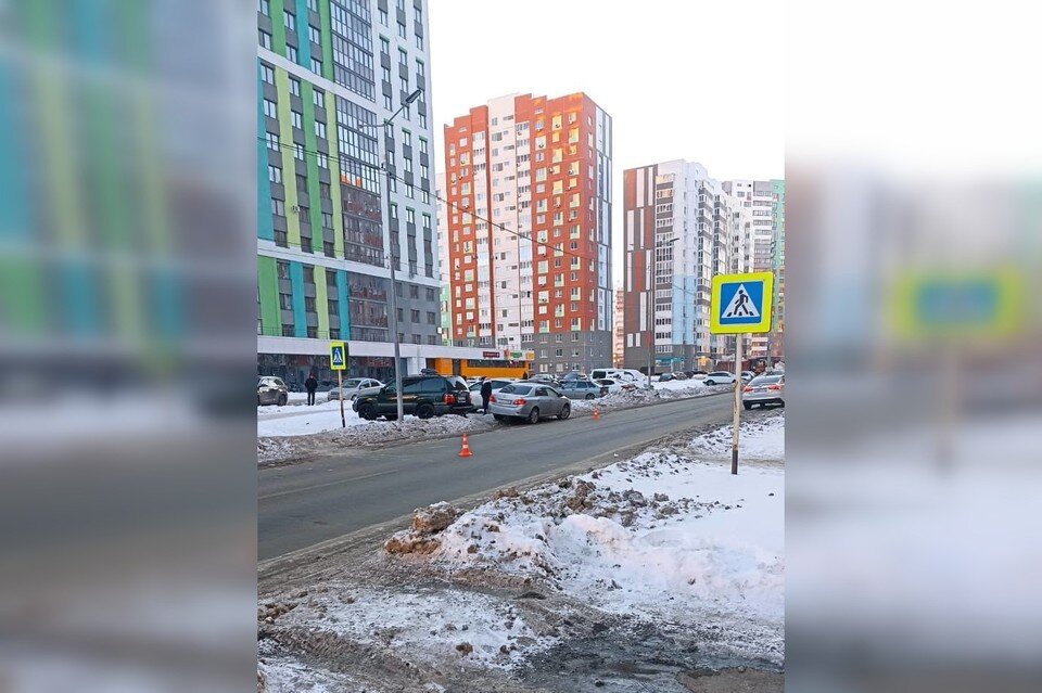     Подросток переходил дорогу по нерегулируемому пешеходному переходу  УМВД по Оренбургской области