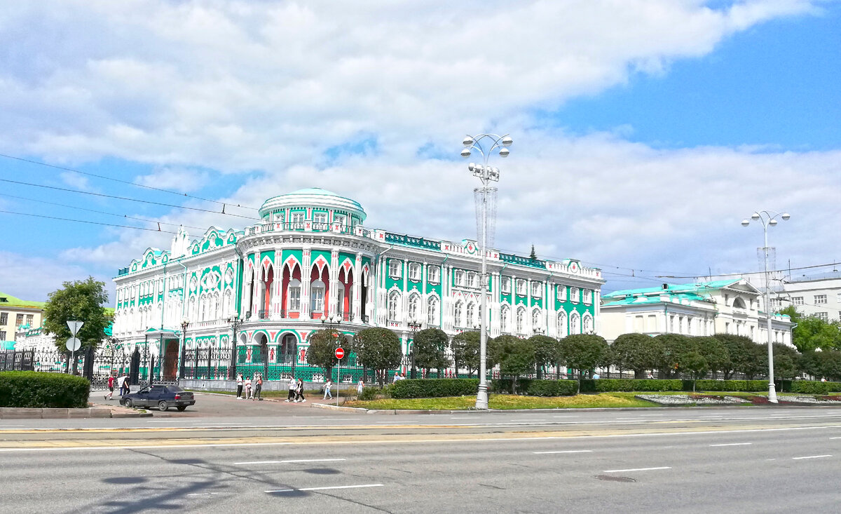 Екатеринбург и Свердловская область на старых значках СССР из моей  коллекции | Барахольщик из 90-х | Дзен