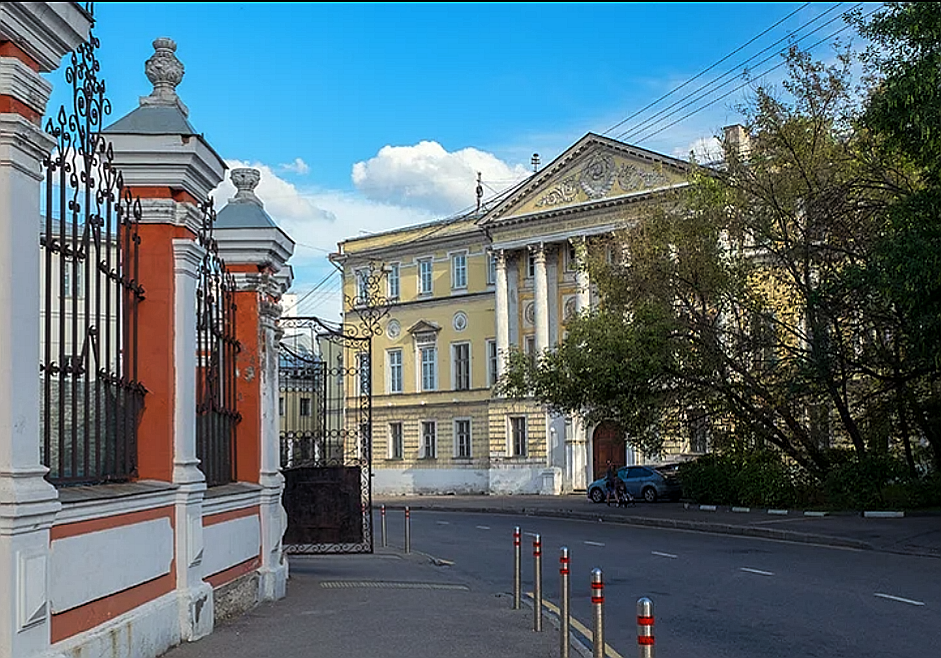 Особняки москвы 19 века. Особняк бахрушина в замоскворечье. Особняк николая второва. Особняк второва в спасопесковском переулке. Дом усадьба москва.