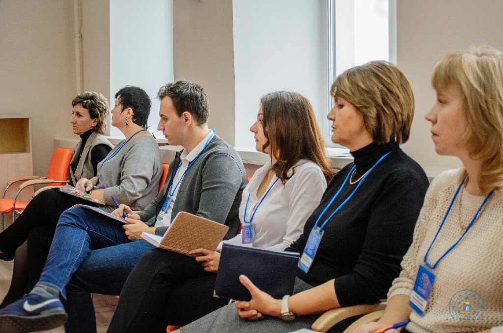 обучение взрослых в москве