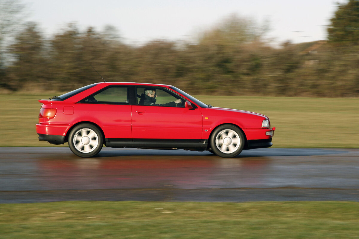 Внешний вид "Audi S2"