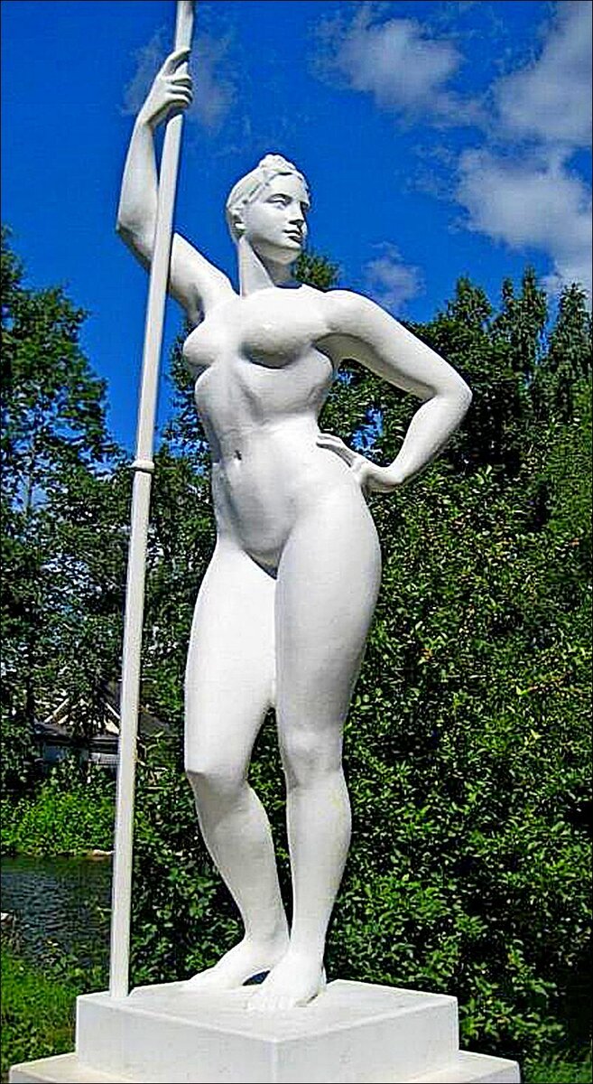 голая женская скульптура фото 54