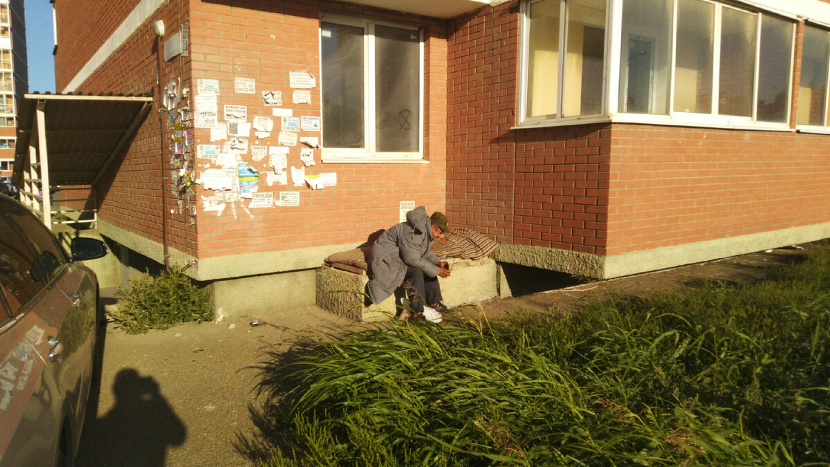 "Заброшки" минобороны притягивают бомжей