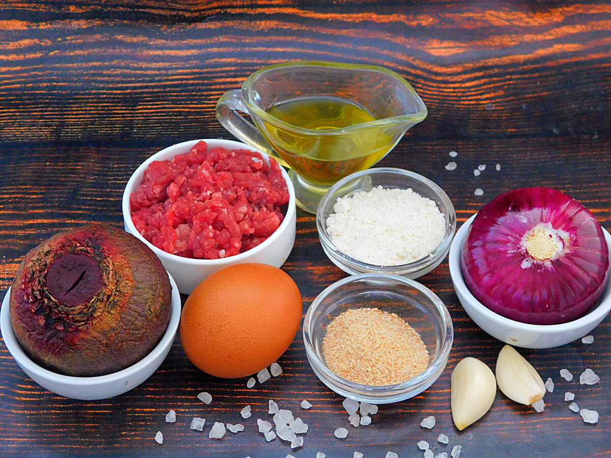 Ингредиенты для приготовления котлет со свеклой?