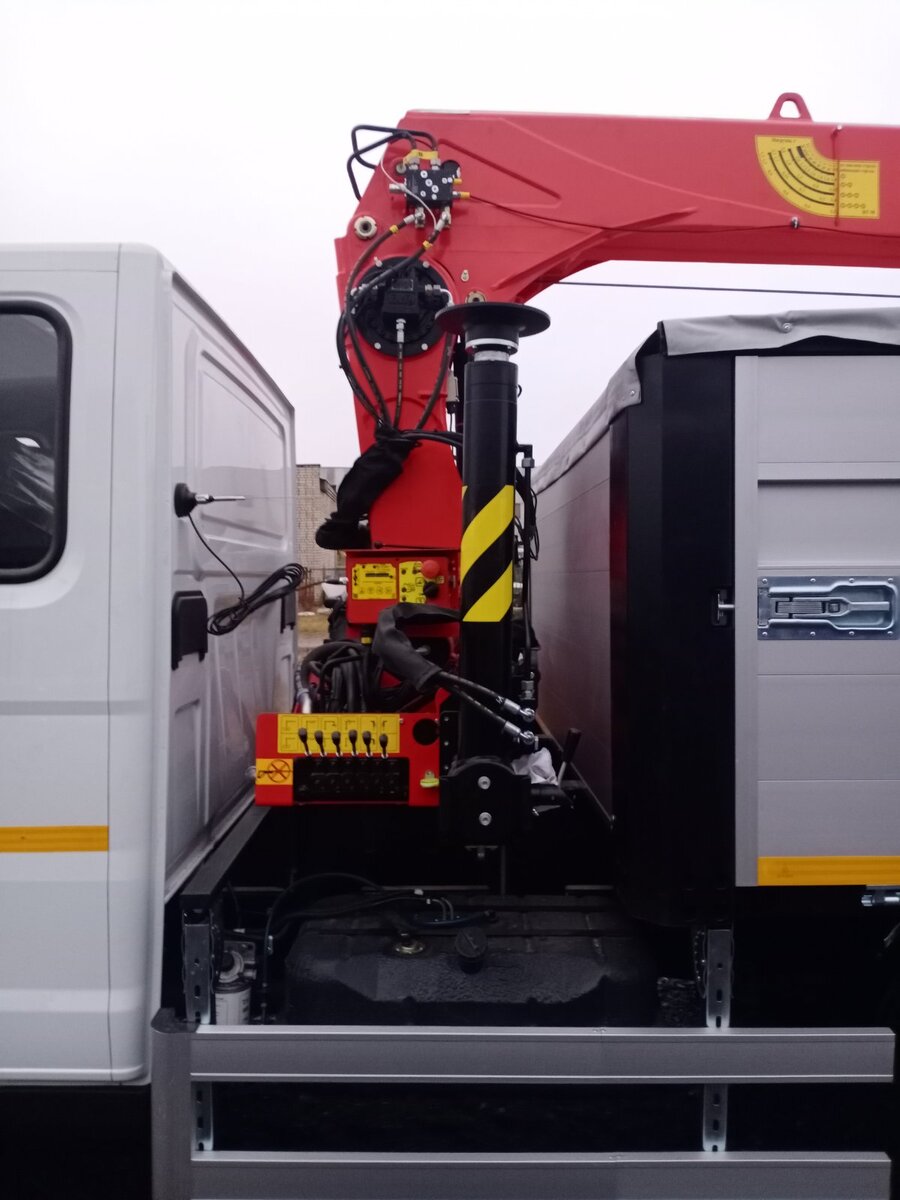 Рычажная система управления крано-манипуляторной установкой 