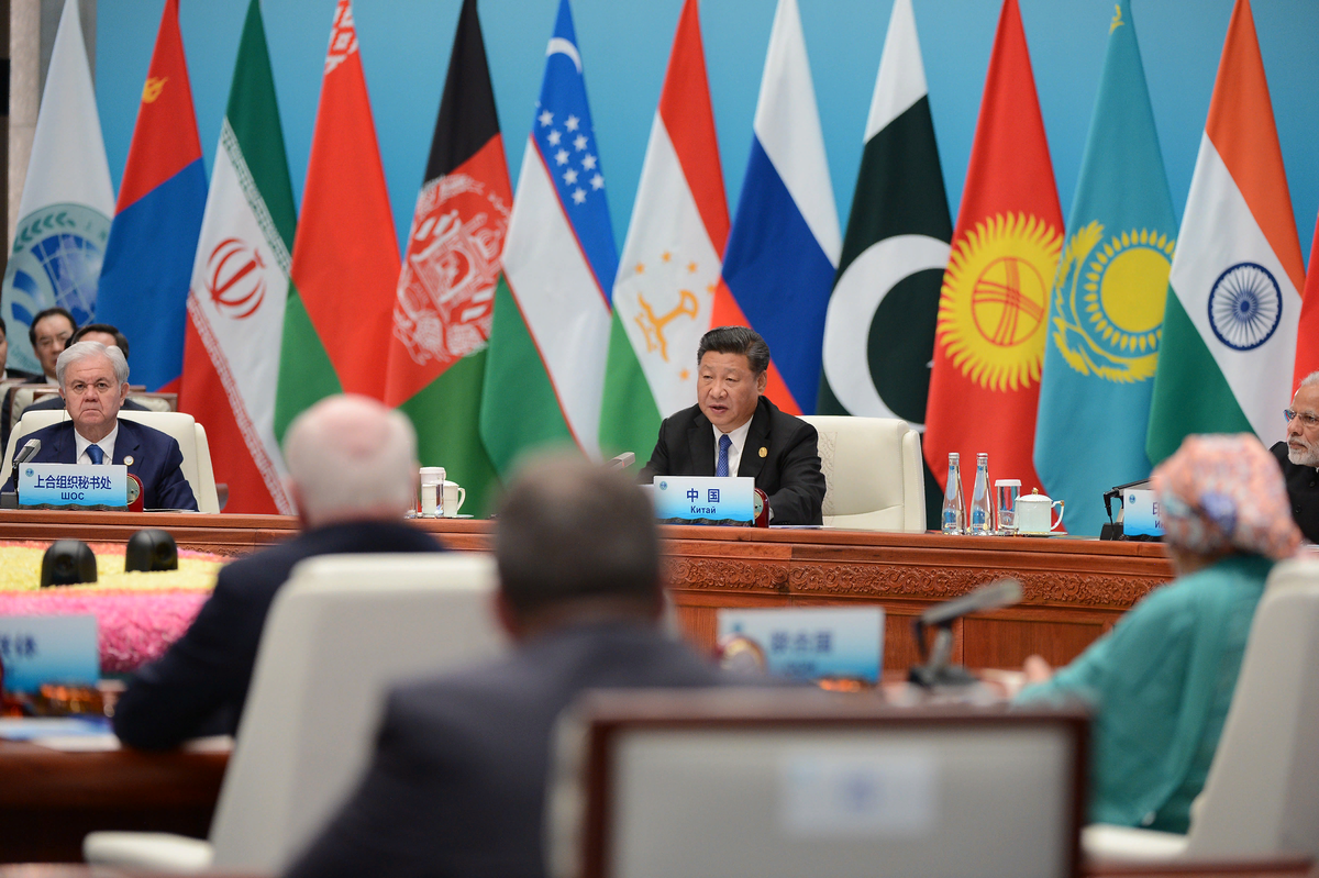 саммит шос 2001. шанхай организация сотрудничества шос. шанхайская конвенция. шанхайская пятерка 2001. шанхайская конвенция.