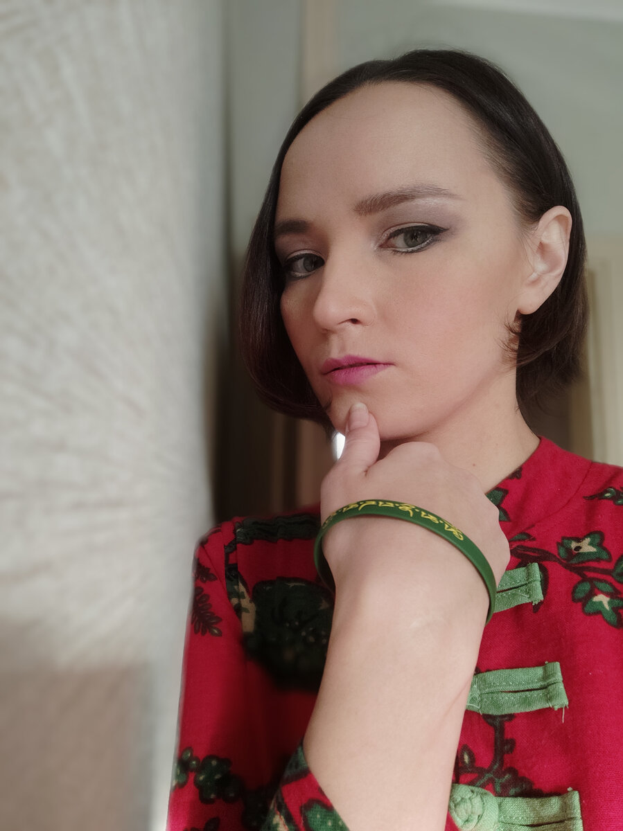 Если вы думаете, что мне нравится происходящее, то вы ошибаетесь. Я всегда после расклада молюсь, чтобы негативные тенденции из него НЕ созревали.