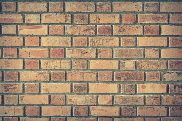 Нет, итерация к строительству отношения не имеет. Хотя… Рисунок с pixabay.com
