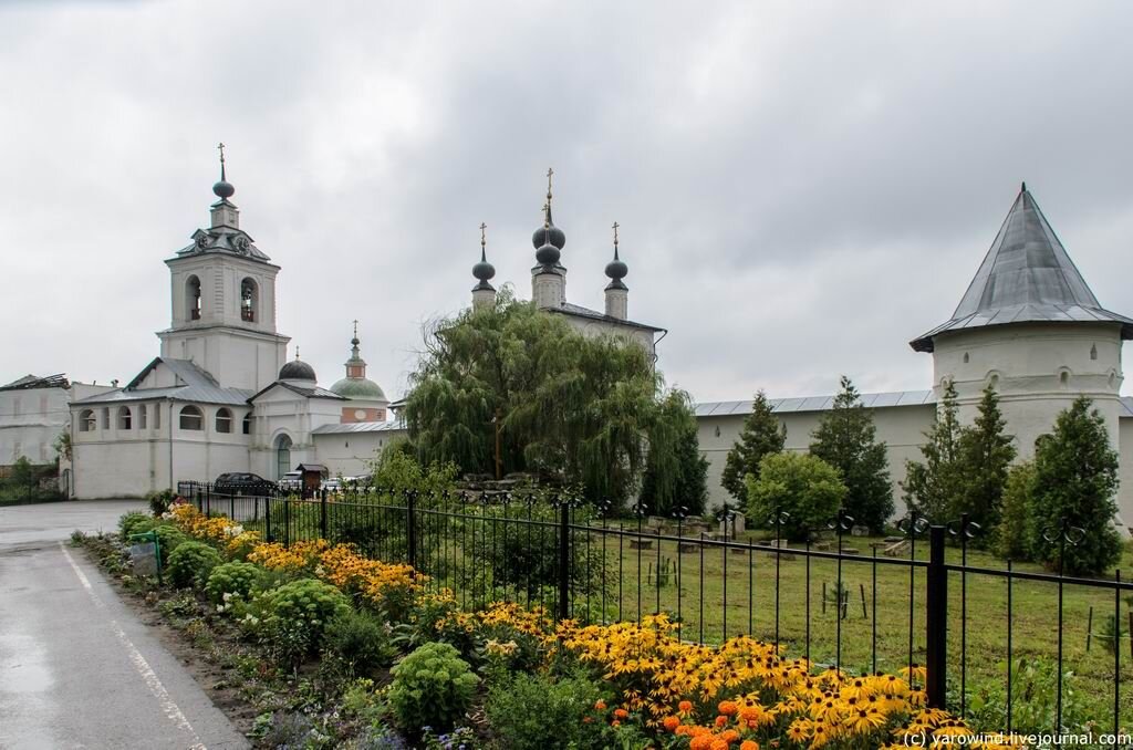 Город Ступино Белопесоцкий монастырь.