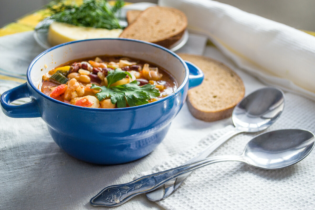 Суп гороховый с куриной грудкой и беконом (легко и просто, каждый сможет) |  Рецепты без выпечки | Дзен