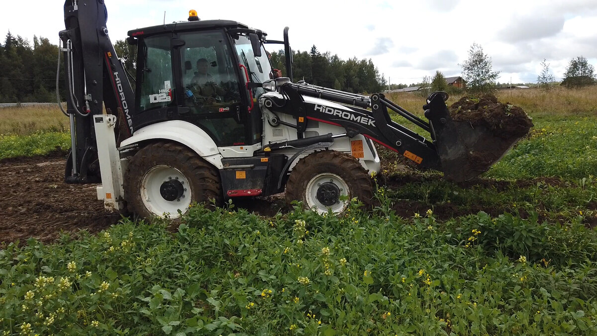 выемка грунта под фундамент