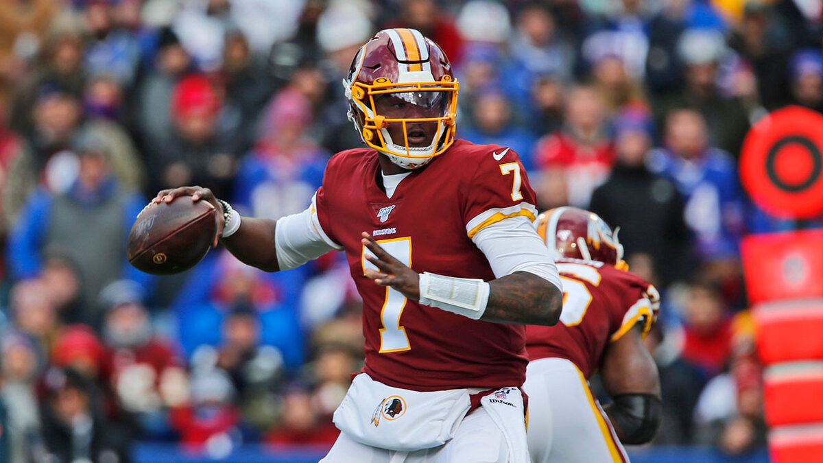 Дуэйн Хаскинс выступает за «Вашингтон Редскинс» в 2019 году. Фото: AP 