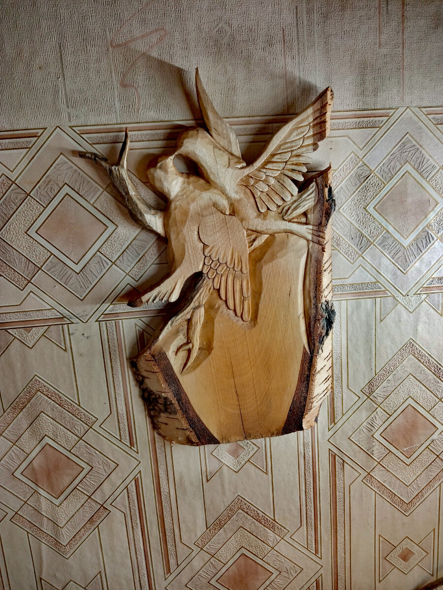 Два влюбленных голубя. 