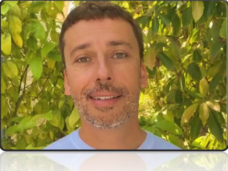 так ныне выглядит Максим сейчас, где фото - скрин с его последнего видеообращения