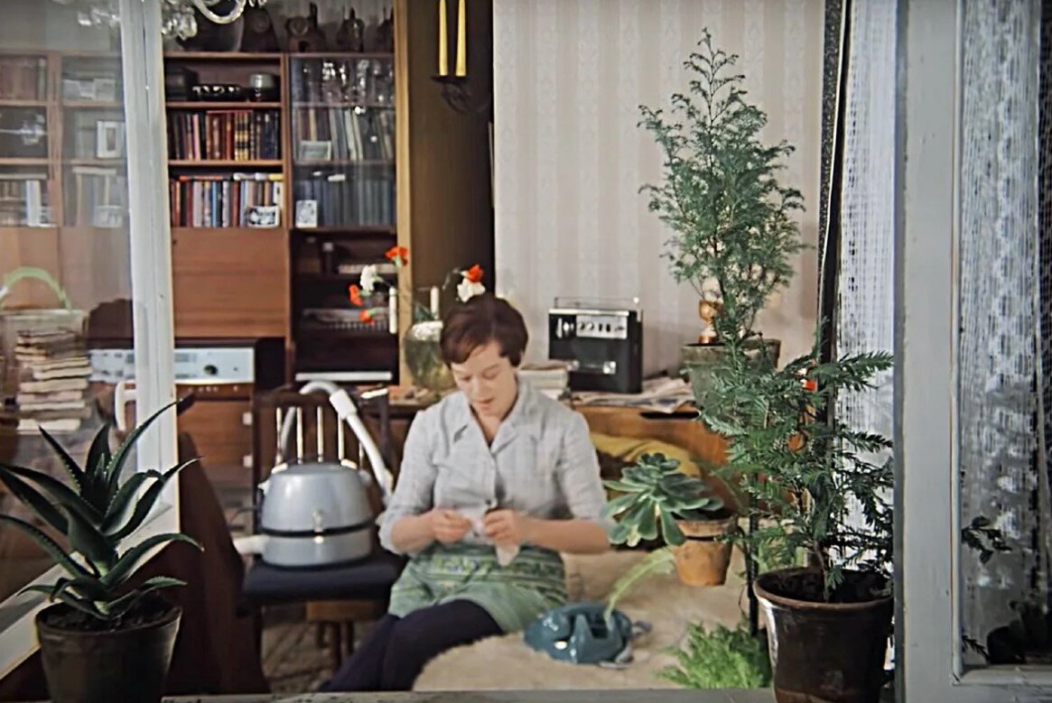     Интерьер СССР Скриншот: кадр из фильма