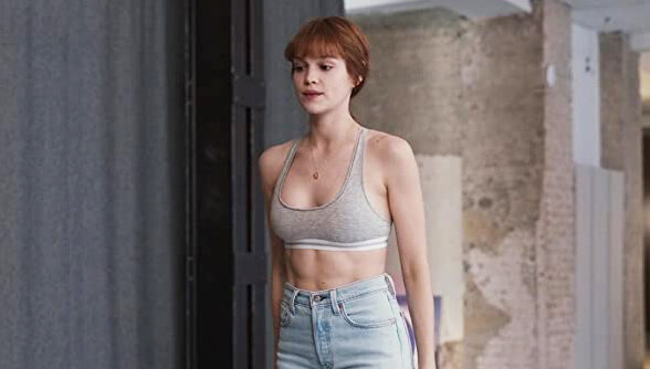 Кадр из фильма Wunderschön. Режиссер: Каролина Херфурт. Оператор: Даниэль Готтшальк. Производство: Hellinger / Doll Filmproduktion, Warner Bros. Film Productions Germany