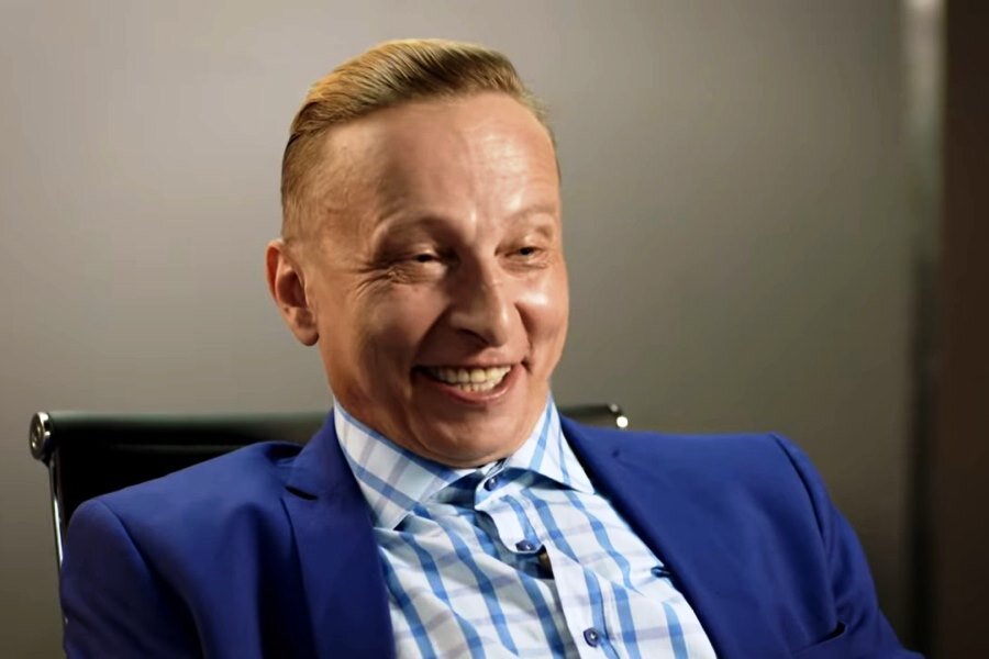 Андрей Быко...простите - Антон Касетов;)