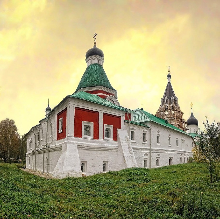 Читать слободу. Троицкая Церковь в Александровой Слободе. Александровская Слобода резиденция Ивана Грозного. Александровская Слобода Покровская Церковь. Троицкий собор Александровской слободы.