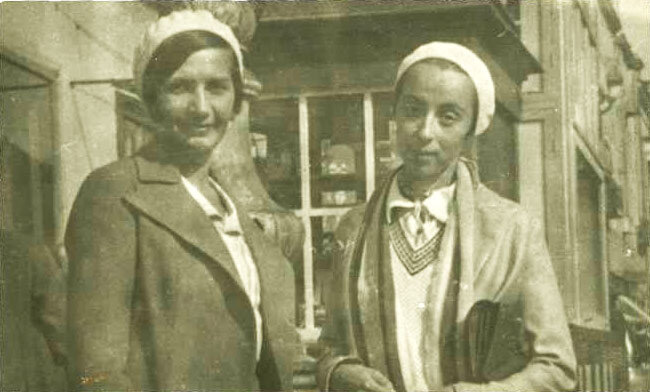 Надежда Кошеверова с Хесей Локшиной источник: kino-teatr.ru