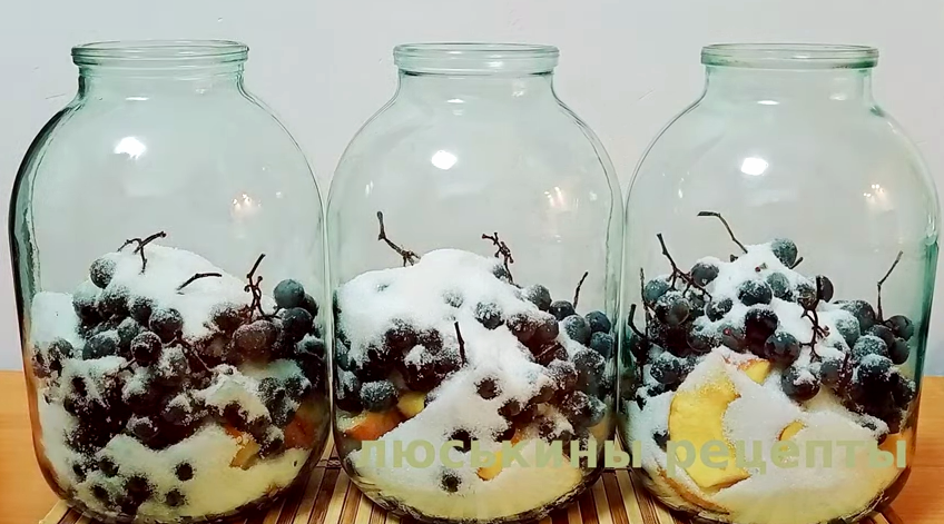 ПРОСТО заливаем и закатываем - виноградный КОМПОТ на ЗИМУ с яблоками