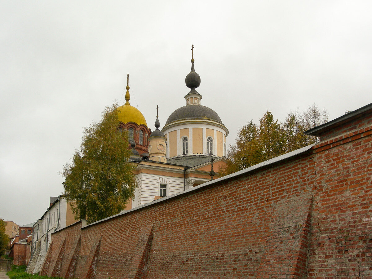 В каждом городе я снял по 10 - 15 фото. Выкладываю основные