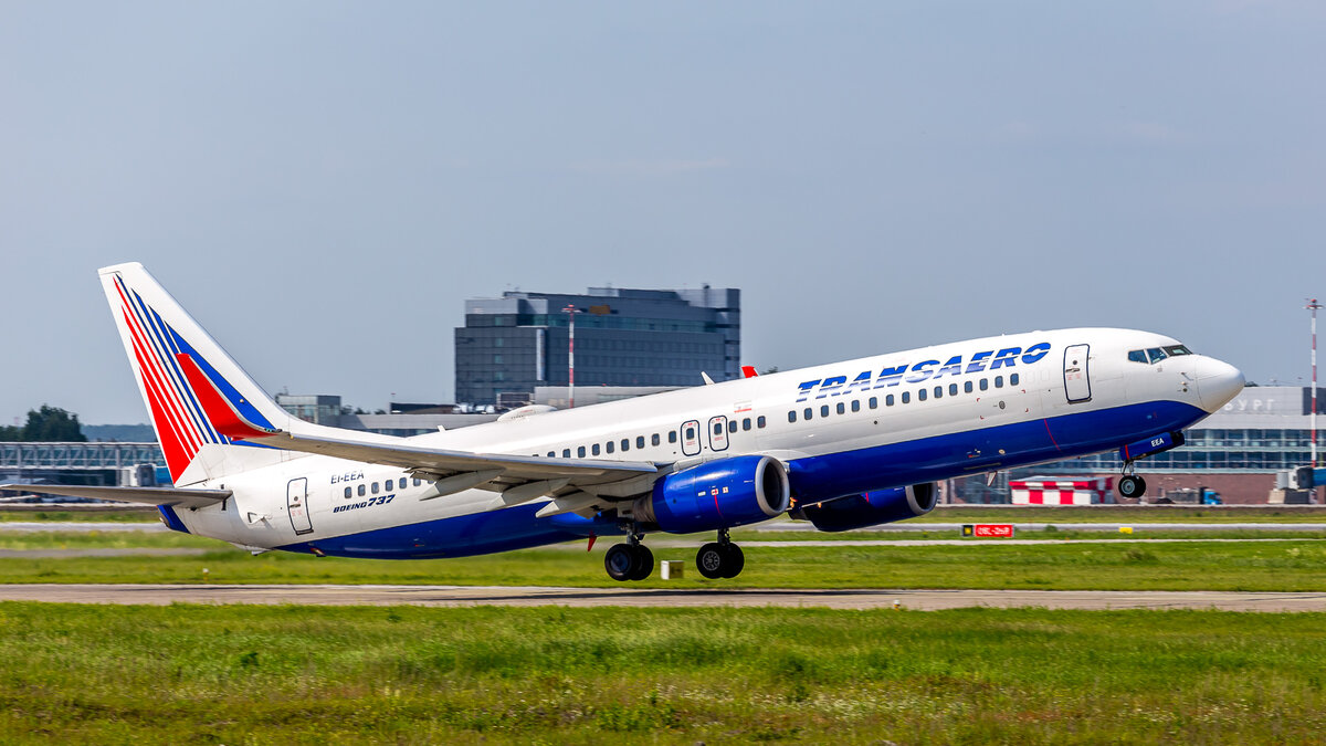 азербайджанские авиалинии (azal) самолет. Azal airlines самолеты. Buta airlines самолеты. J2 авиакомпания. J2 авиакомпания.