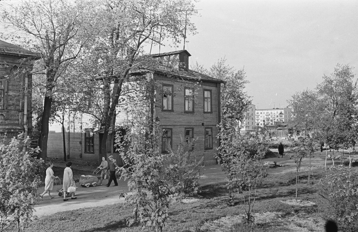 Ул. Большая Черкизовская. В районе современного дома №5.