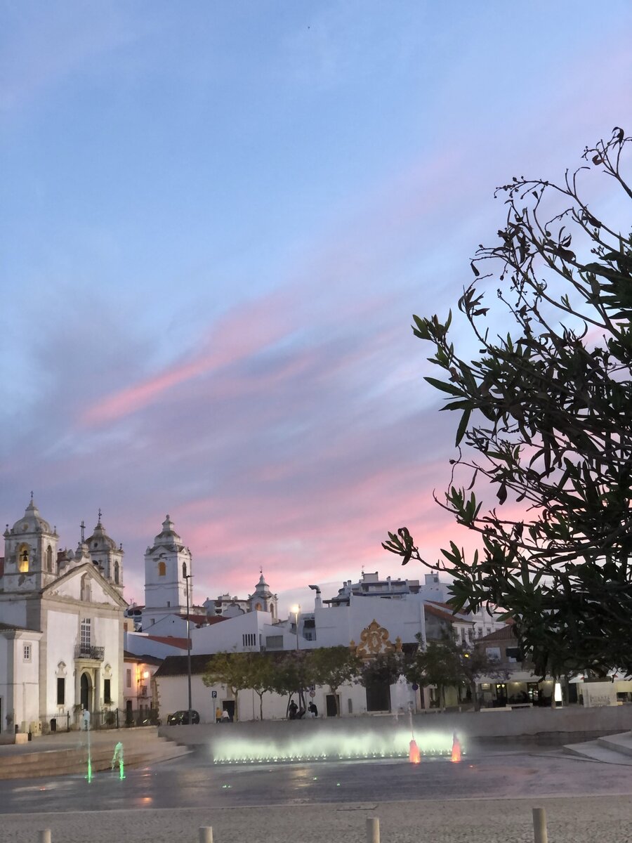 Церковь Санта-Мария, Лагуш,Португалия